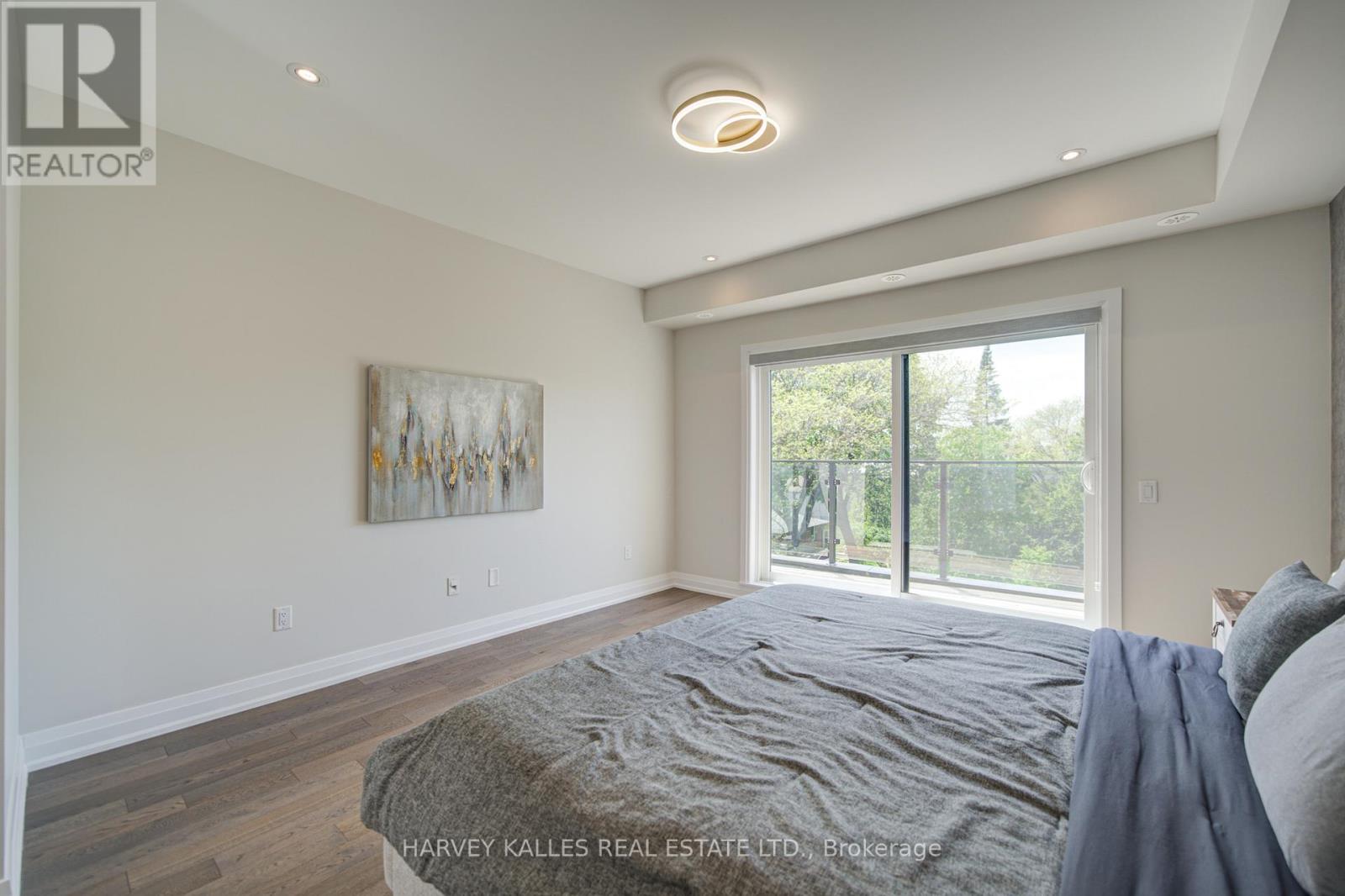 1130a Islington Avenue, Toronto, Ontario  M8Z 0G6 - Photo 39 - W13220416