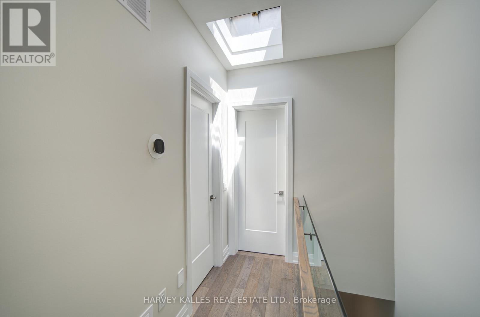 1130a Islington Avenue, Toronto, Ontario  M8Z 0G6 - Photo 36 - W13220416