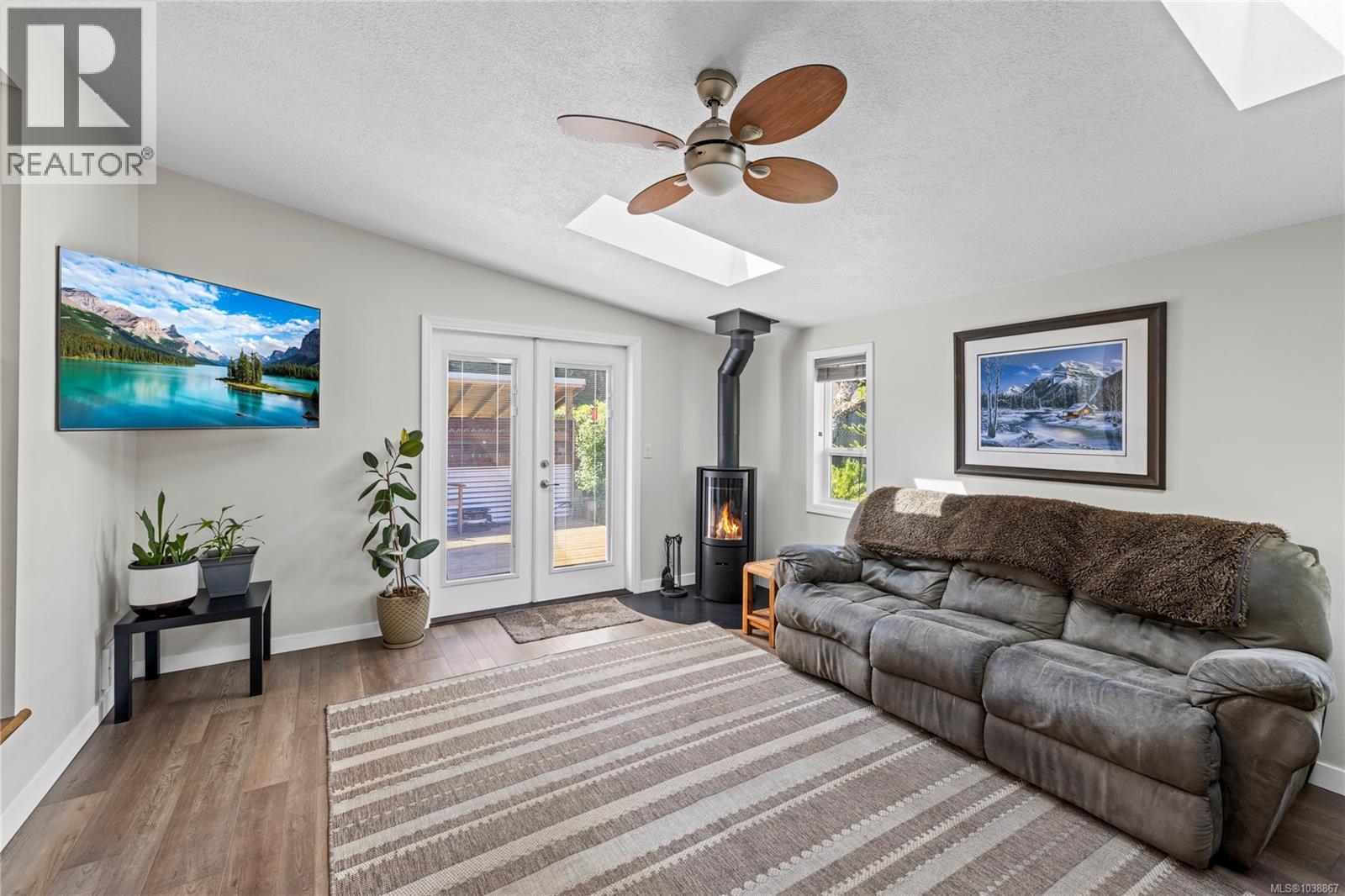 787 Barclay Cres, French Creek, British Columbia V9P 1Z3 - Photo 5 - 1038867