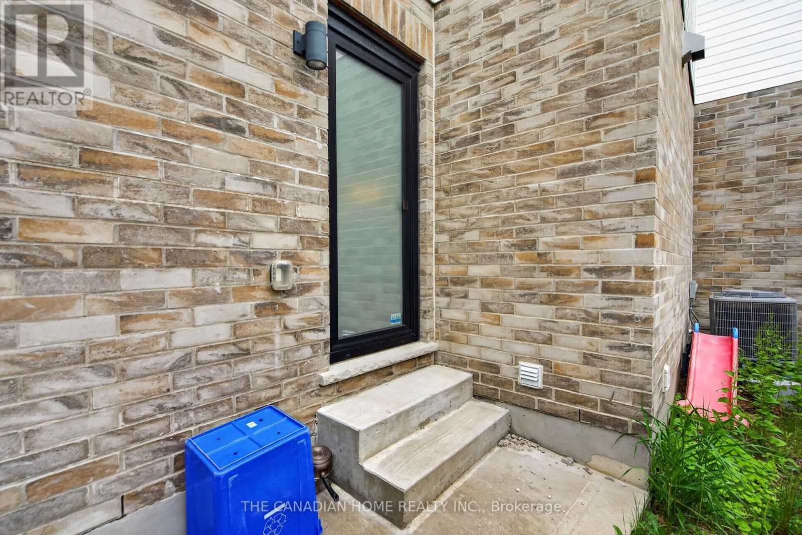 1203 Silverfox Drive, London North, Ontario  N6G 0V8 - Photo 42 - X13241688