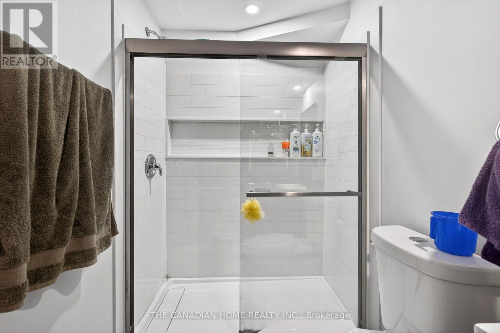 1203 Silverfox Drive, London North, Ontario  N6G 0V8 - Photo 36 - X13241688