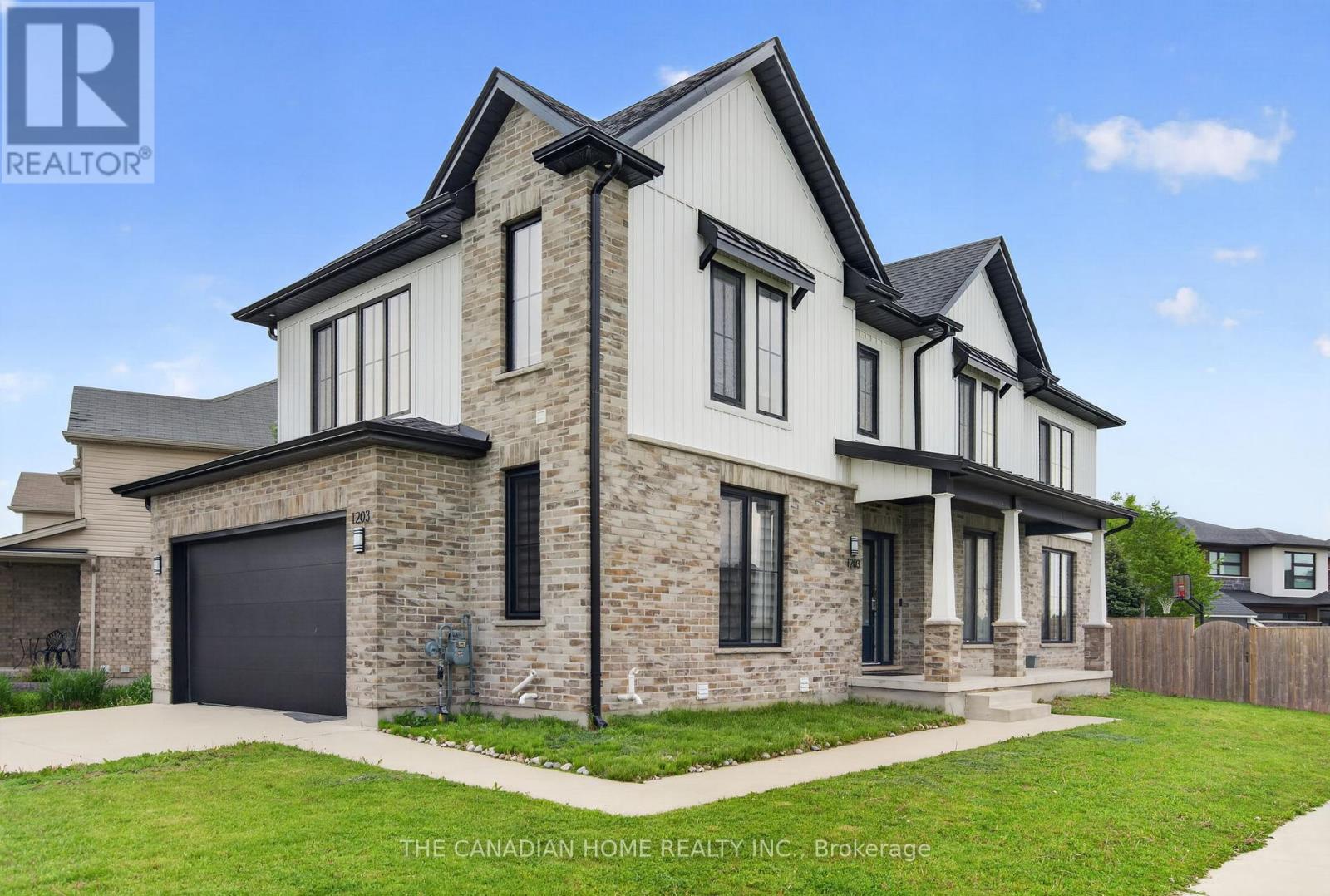 1203 Silverfox Drive, London North, Ontario  N6G 0V8 - Photo 4 - X13241688
