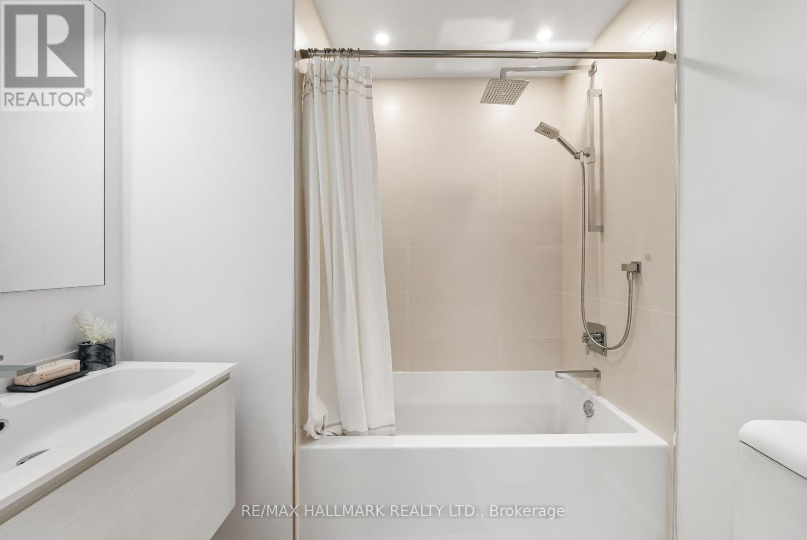 218 Woburn Avenue, Toronto, Ontario  M5M 1K9 - Photo 28 - C13242626