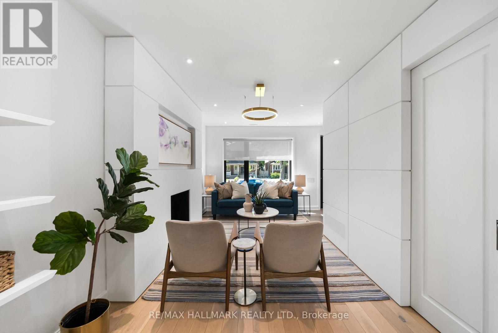 218 Woburn Avenue, Toronto, Ontario  M5M 1K9 - Photo 4 - C13242626