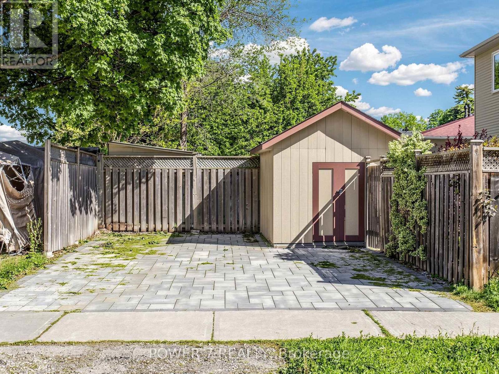 379 Hollyberry Trail, Toronto, Ontario  M2H 2P5 - Photo 44 - C13242658