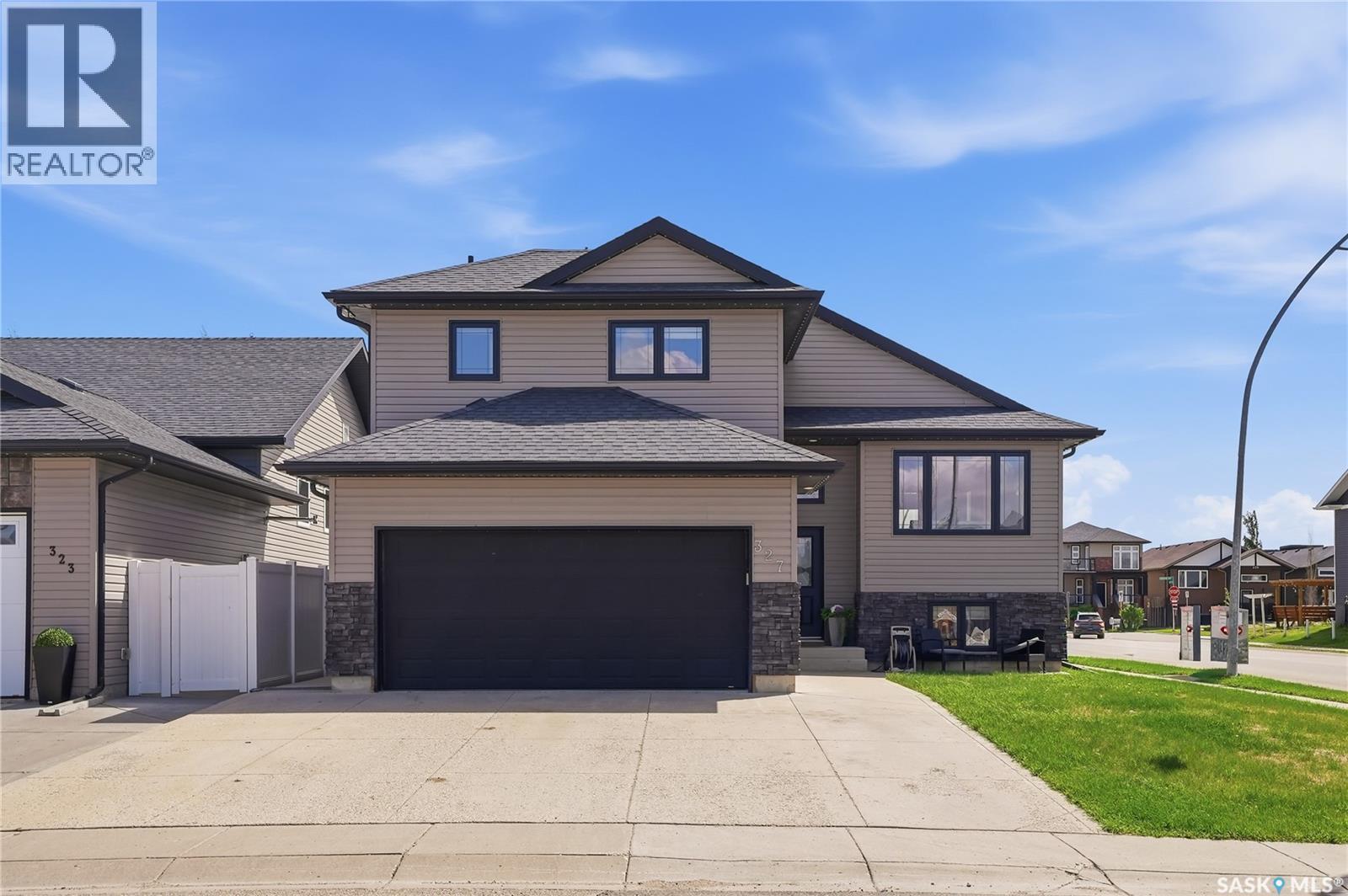 327 Roy CRESCENT, Saskatoon, Saskatchewan