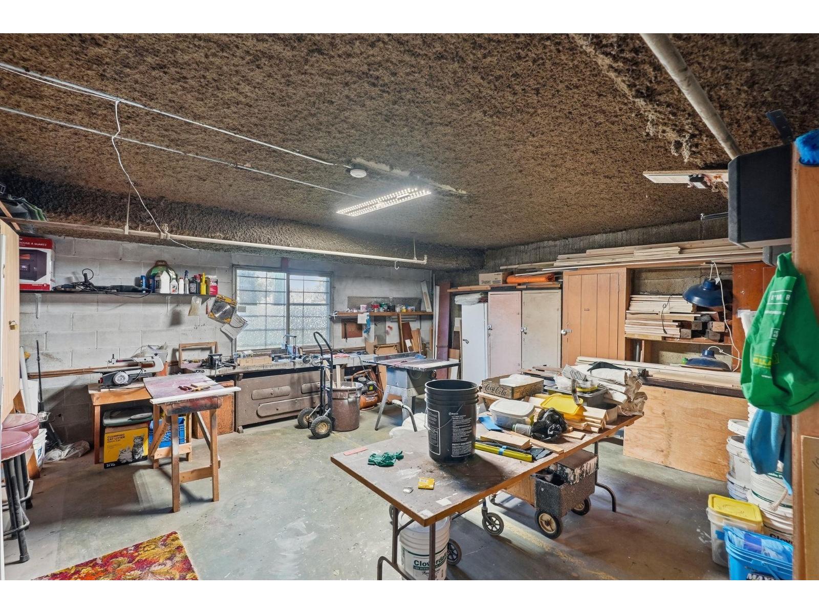 Listing image 14