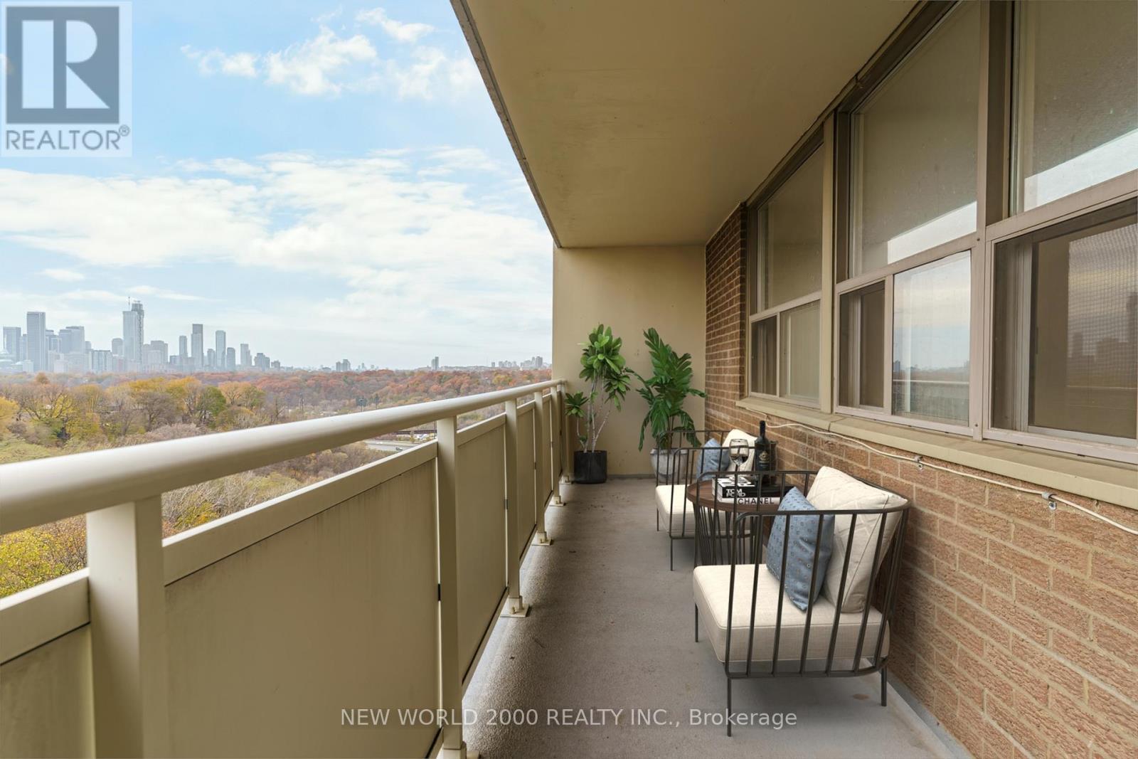 Ph5 - 1010 Broadview Avenue, Toronto, Ontario  M4K 2R8 - Photo 8 - E13242646