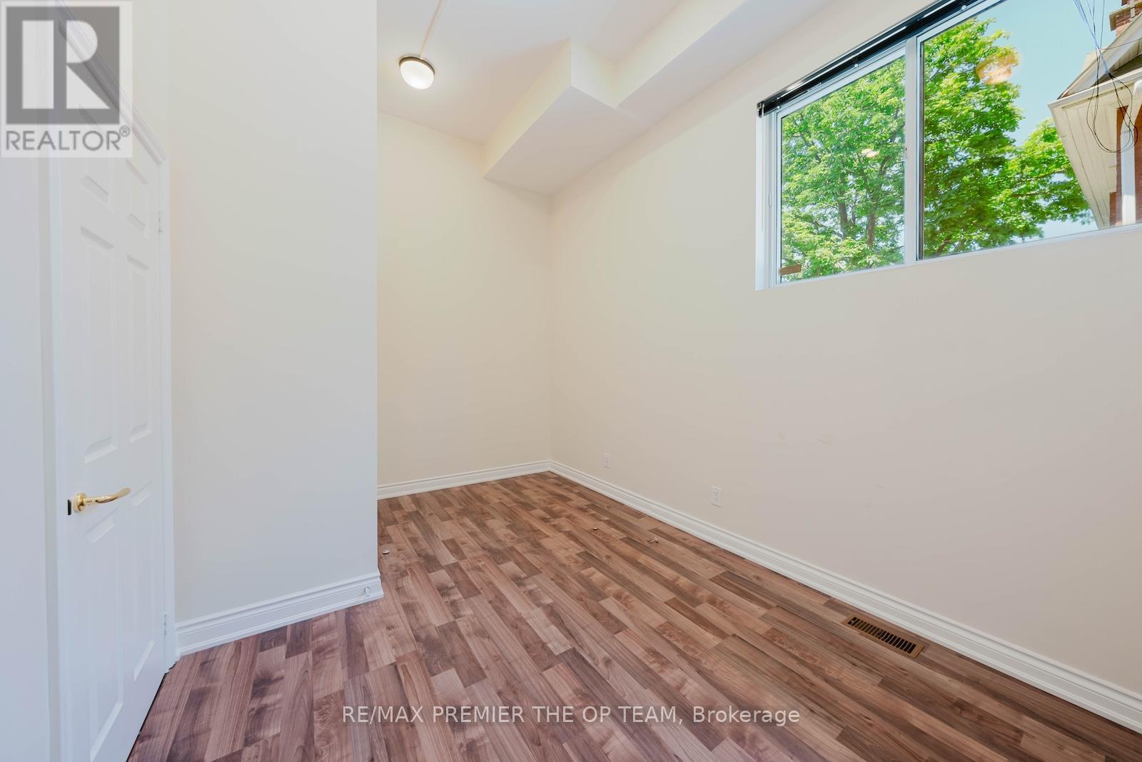 7930 Kipling Avenue, Vaughan, Ontario  L4L 1Z5 - Photo 9 - N13242608