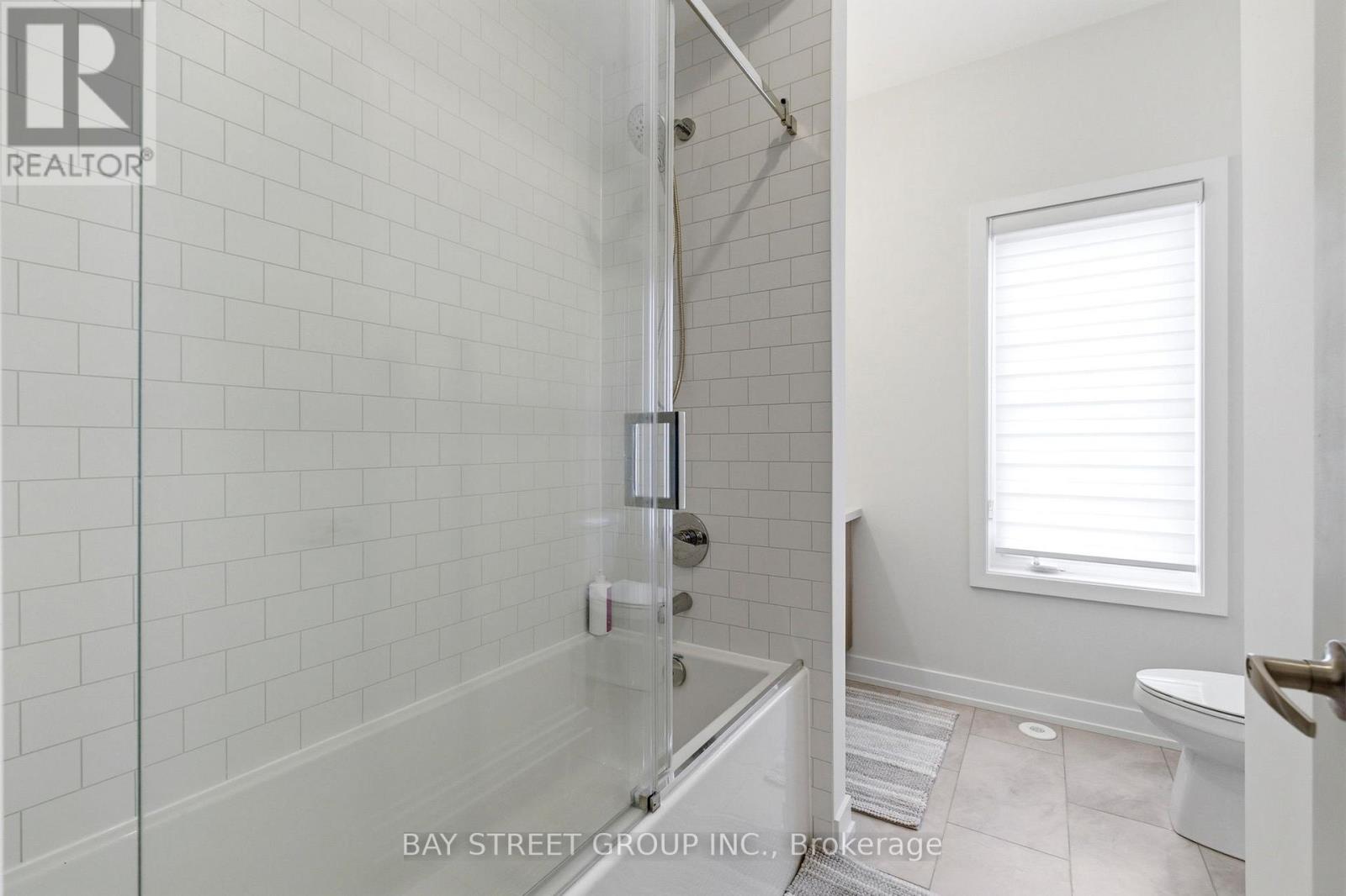 38 Chapple Lane, Richmond Hill, Ontario  L4B 0J7 - Photo 12 - N13242660