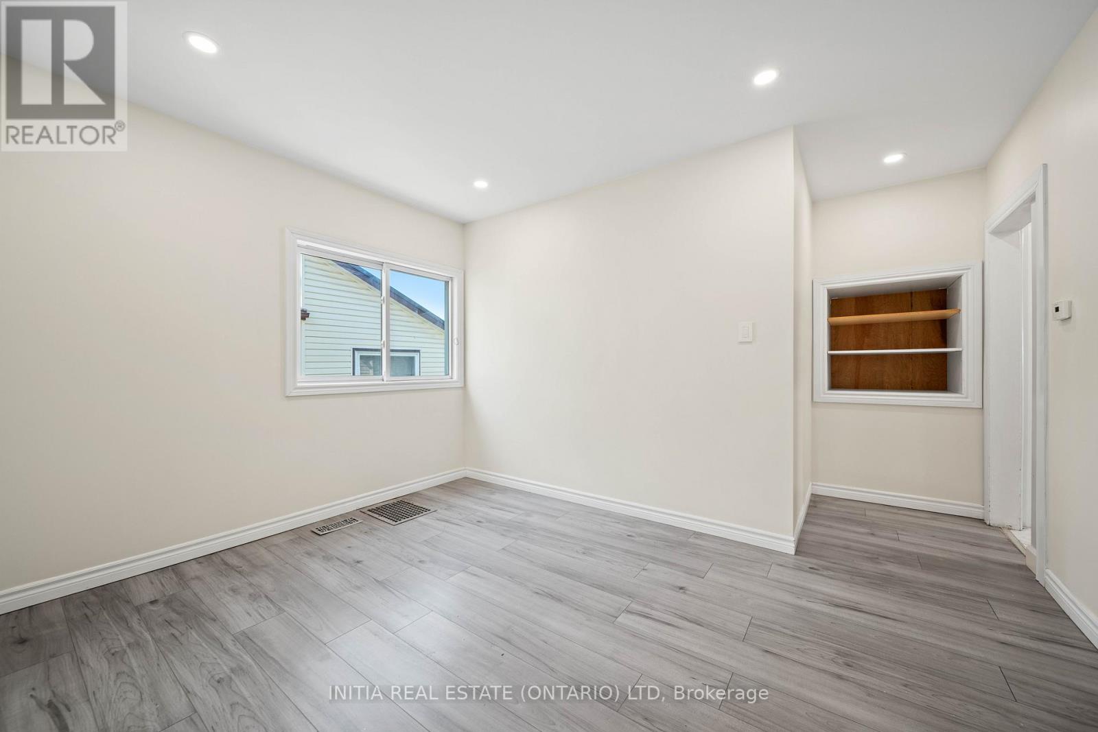 12 Woodworth Avenue, St. Thomas, Ontario  N5P 3J2 - Photo 11 - X13242922