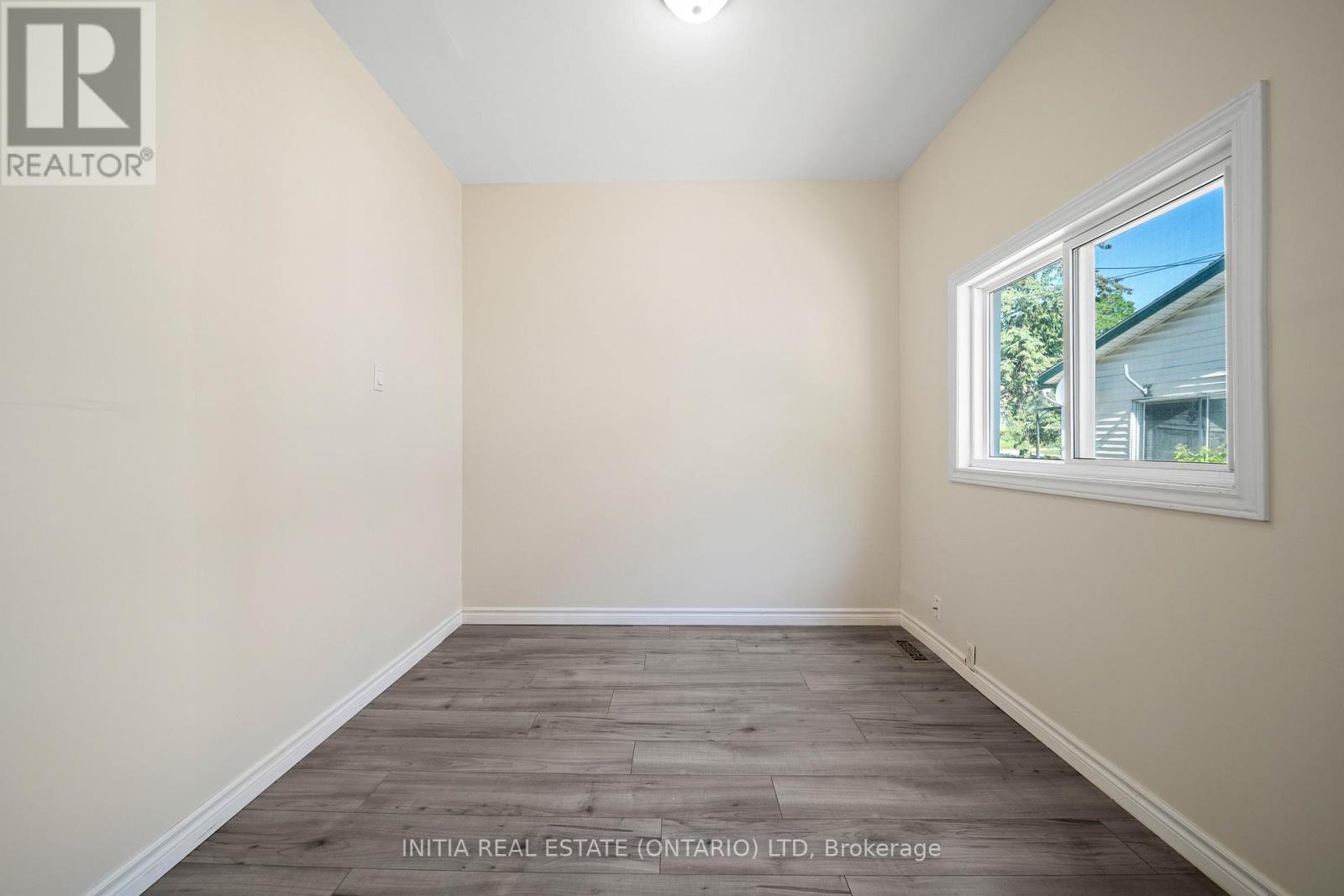 12 Woodworth Avenue, St. Thomas, Ontario  N5P 3J2 - Photo 12 - X13242922