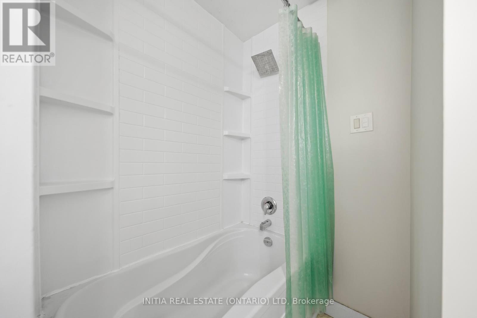 12 Woodworth Avenue, St. Thomas, Ontario  N5P 3J2 - Photo 26 - X13242922