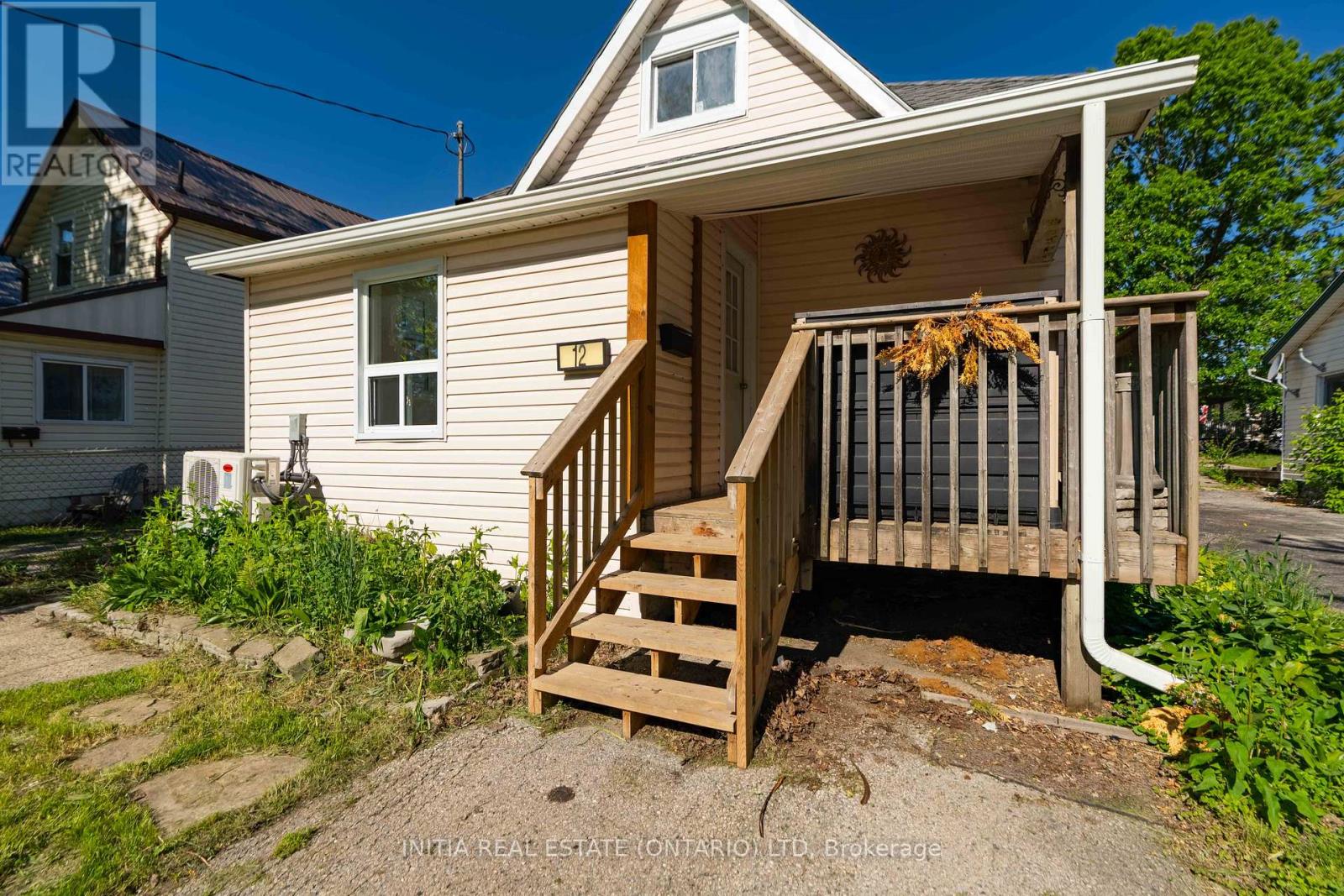12 Woodworth Avenue, St. Thomas, Ontario  N5P 3J2 - Photo 3 - X13242922