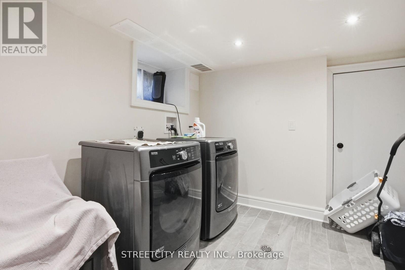 24 Hincks Street, St. Thomas, Ontario  N5R 3N6 - Photo 37 - X13242972