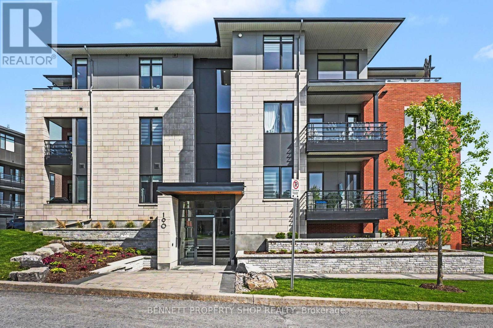 202 - 190 BOUNDSTONE WAY, Ottawa, Ontario