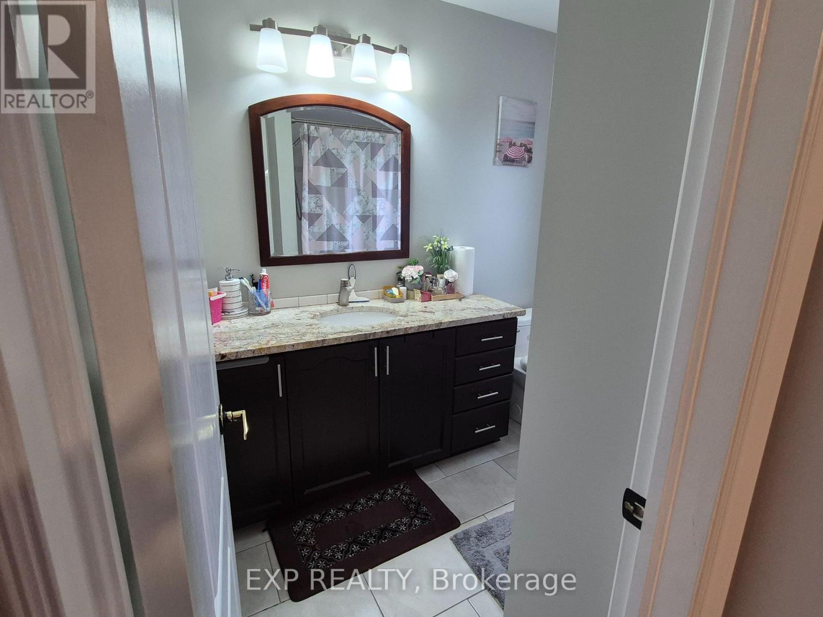 192 Windhurst Drive, Ottawa, Ontario  K2G 6J4 - Photo 13 - X13242774