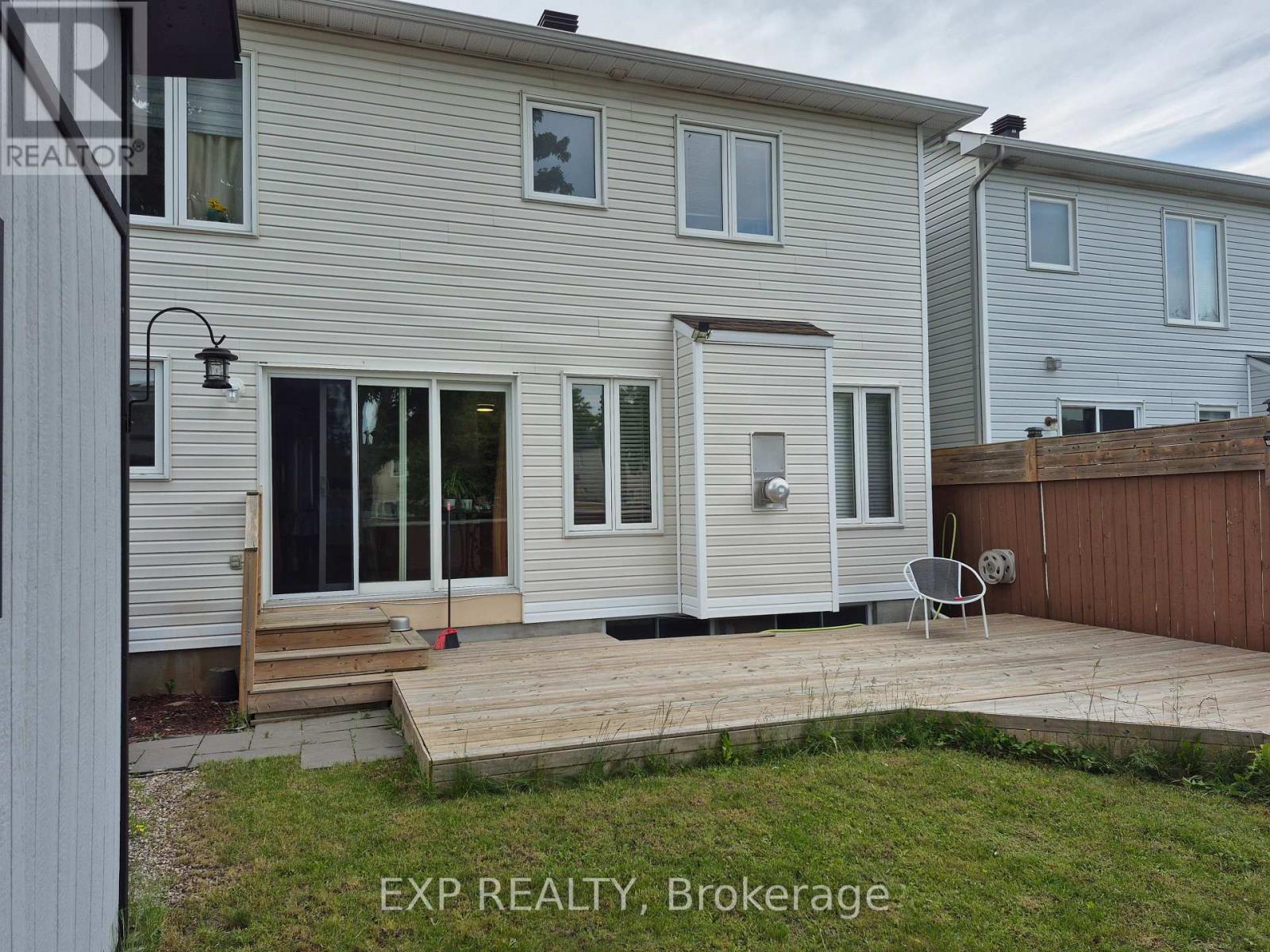 192 Windhurst Drive, Ottawa, Ontario  K2G 6J4 - Photo 3 - X13242774