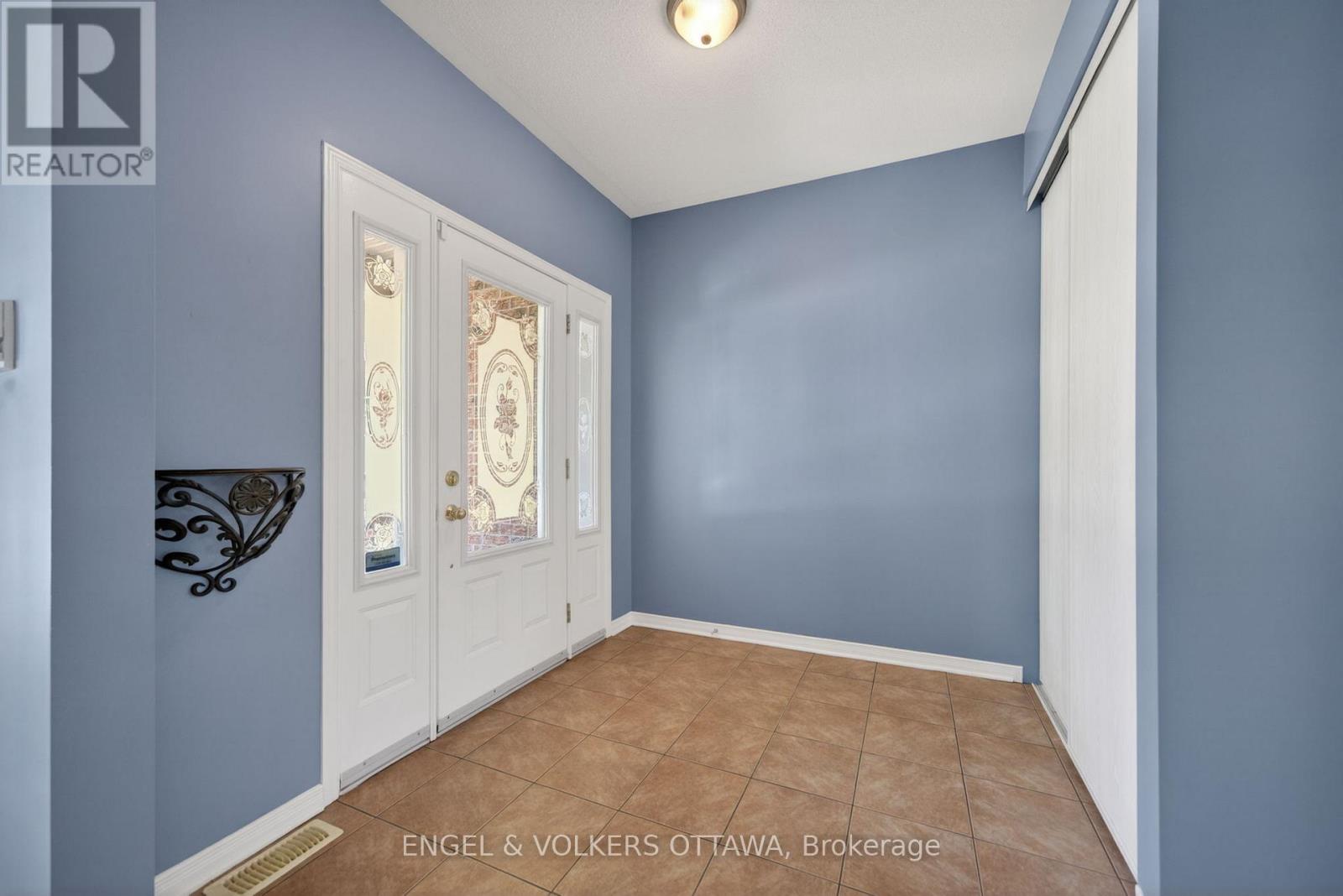 11 Frieday Street, Arnprior, Ontario  K7S 0A5 - Photo 5 - X13242800