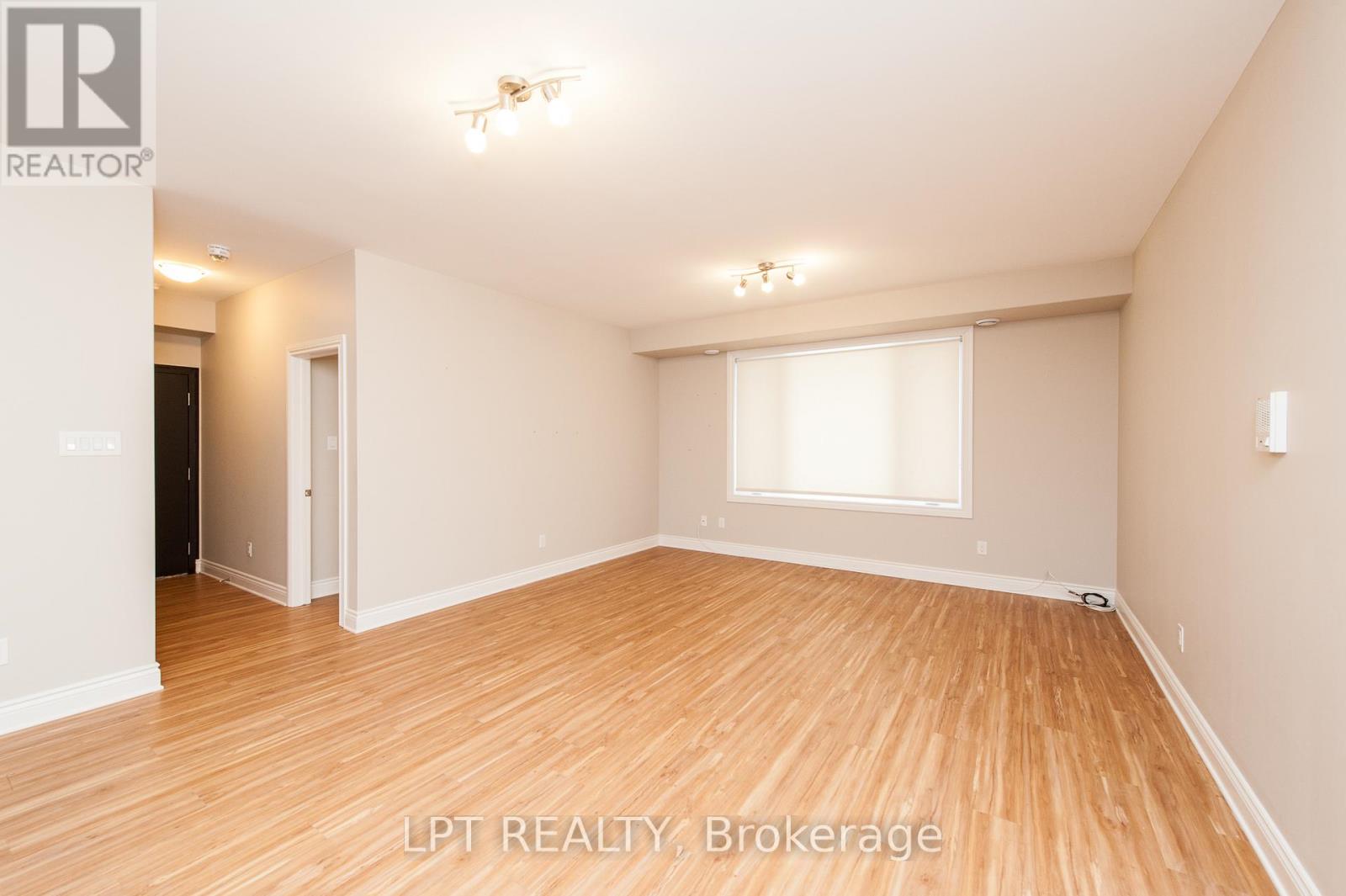 D - 3524 Mcbean Street, Ottawa, Ontario  K0A 2Z0 - Photo 2 - X13242806