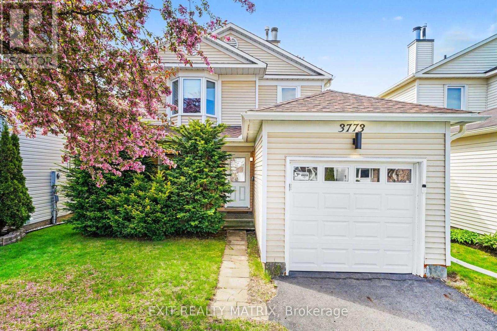 3773 AUTUMNWOOD STREET, Ottawa, Ontario