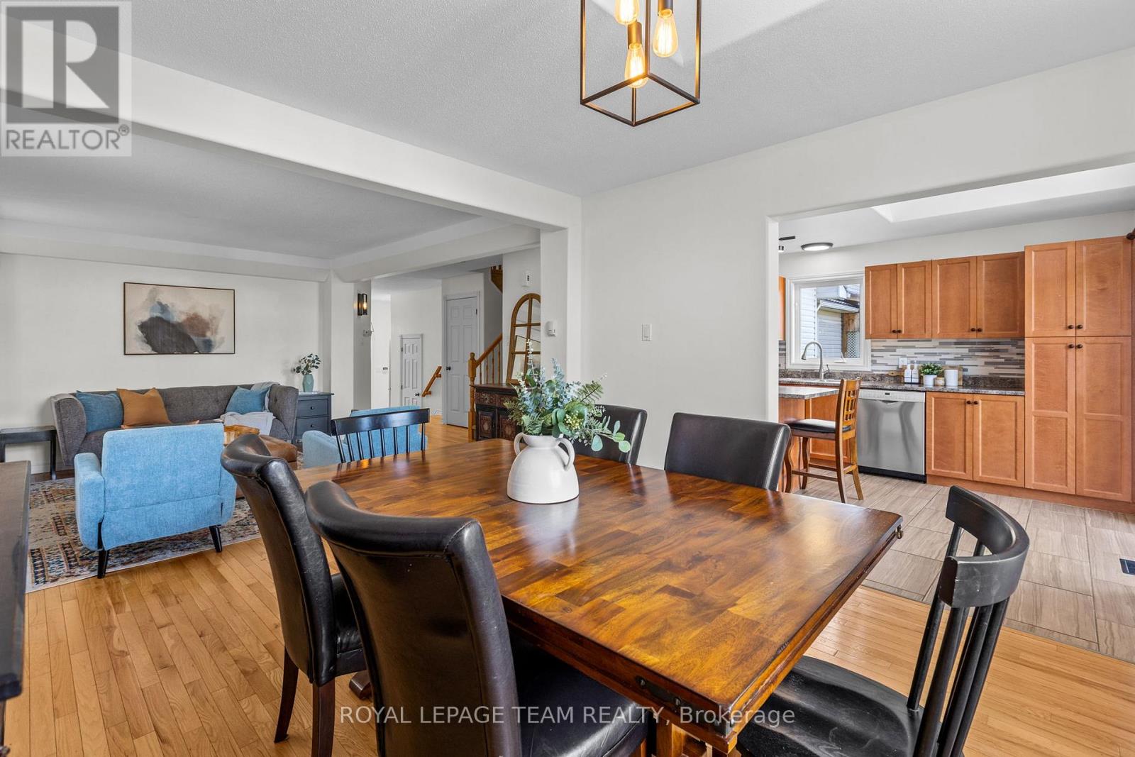 408 Centenaire Street, Russell, Ontario  K0A 1W0 - Photo 15 - X13242932