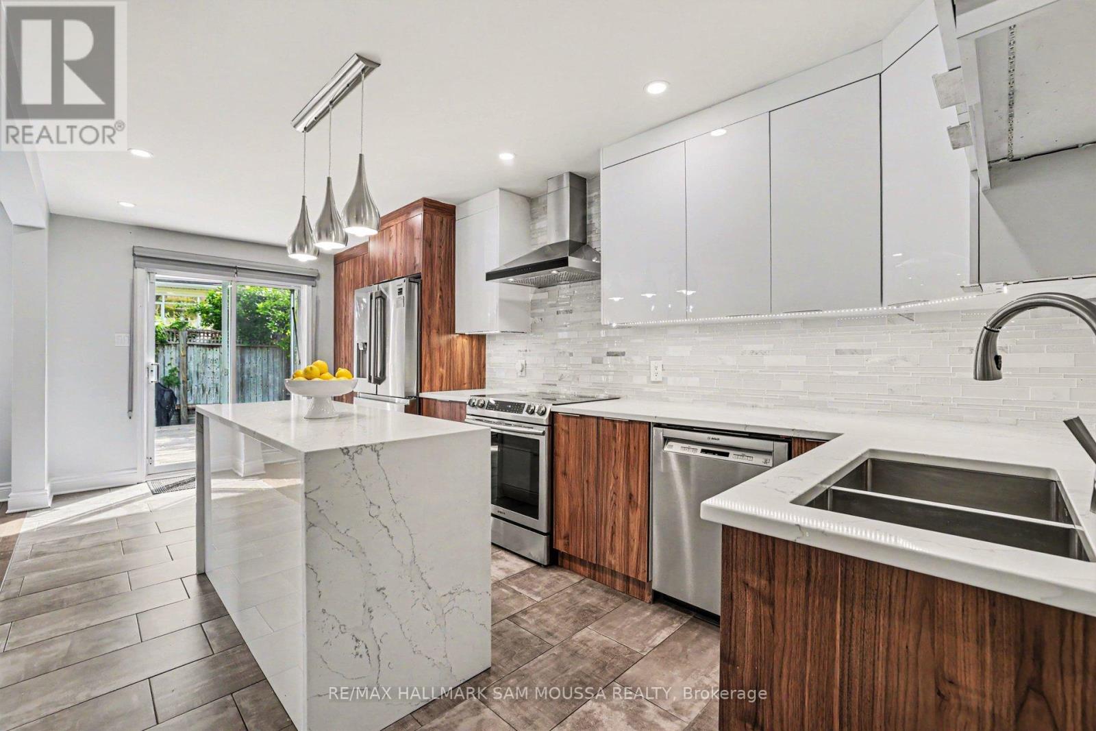 73 Malhotra Court, Ottawa, Ontario  K1V 1K3 - Photo 18 - X13242998