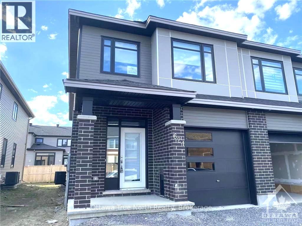 621 TALIESIN CRESCENT, Ottawa, Ontario