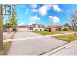 305 PINEGROVE ROAD, Oakville, Ontario