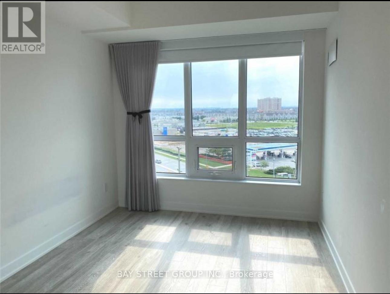 802 - 4633 Glen Erin Drive W, Mississauga, Ontario  L5M 0Y6 - Photo 3 - W13242556
