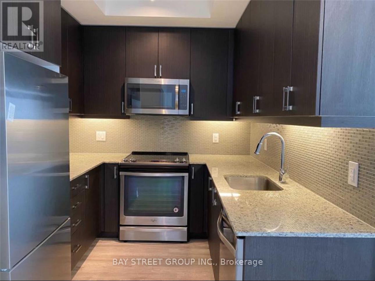 802 - 4633 Glen Erin Drive W, Mississauga, Ontario  L5M 0Y6 - Photo 5 - W13242556