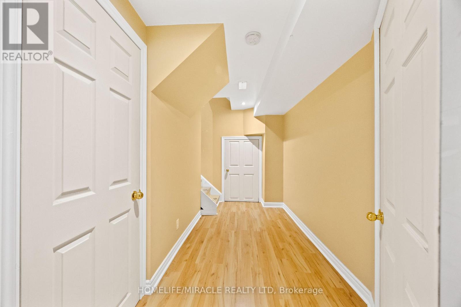 8 Waterdale Road, Brampton, Ontario  L7A 1S7 - Photo 32 - W13242592