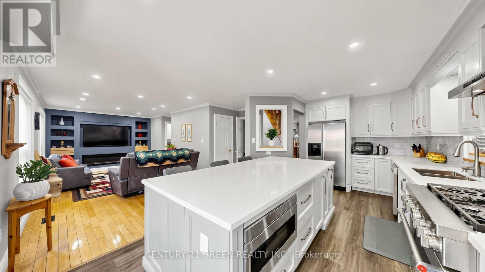 43 Hollowgrove Boulevard, Brampton, Ontario  L6P 1B1 - Photo 13 - W13242632