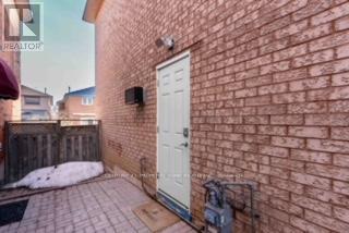 5667 Spangler Drive, Mississauga, Ontario  L5R 3N4 - Photo 13 - W13242650