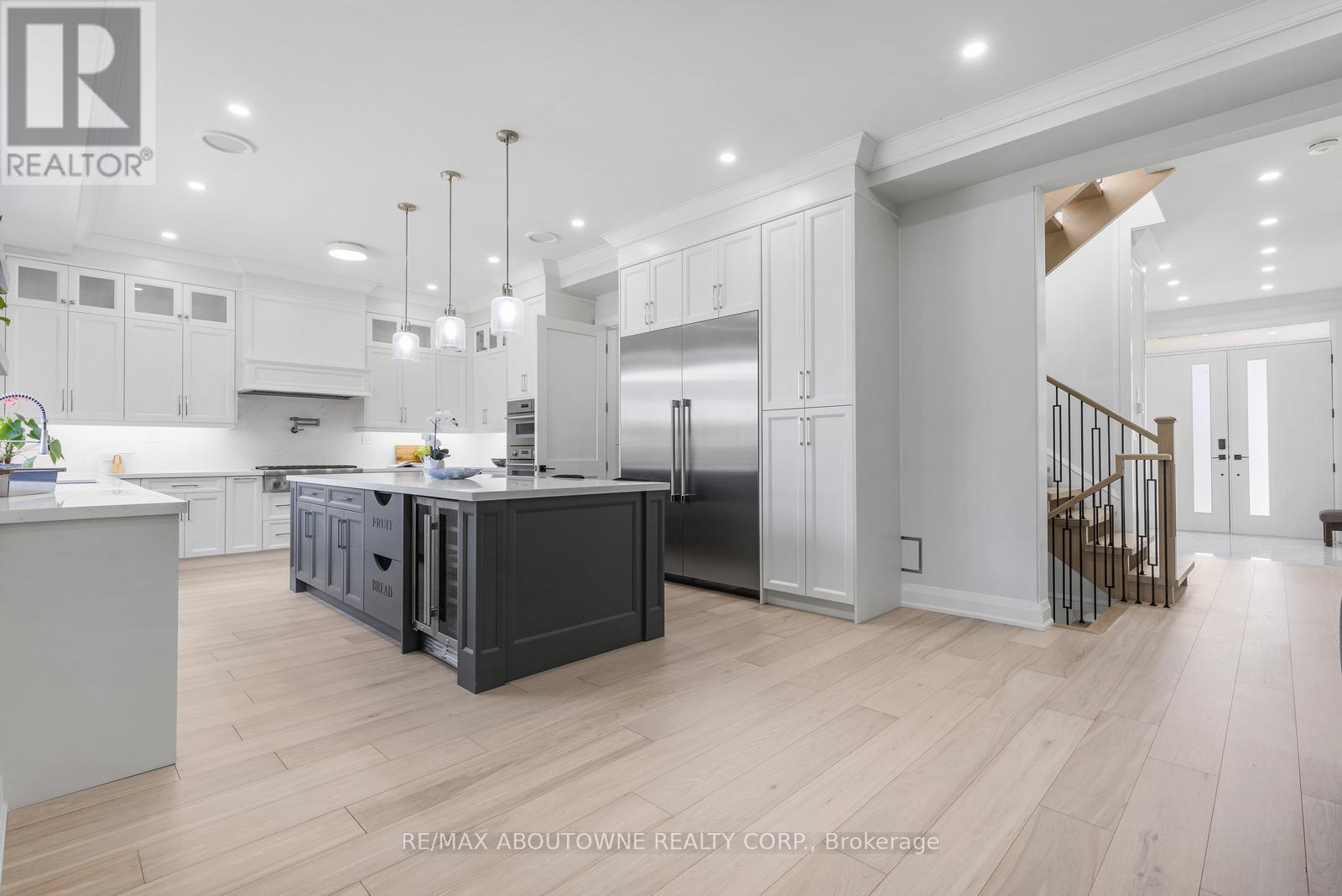 455 Samford Place, Oakville, Ontario  L6L 4E7 - Photo 15 - W13242666