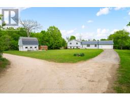42 BERRY PARK LANE, Rideau Lakes, Ontario