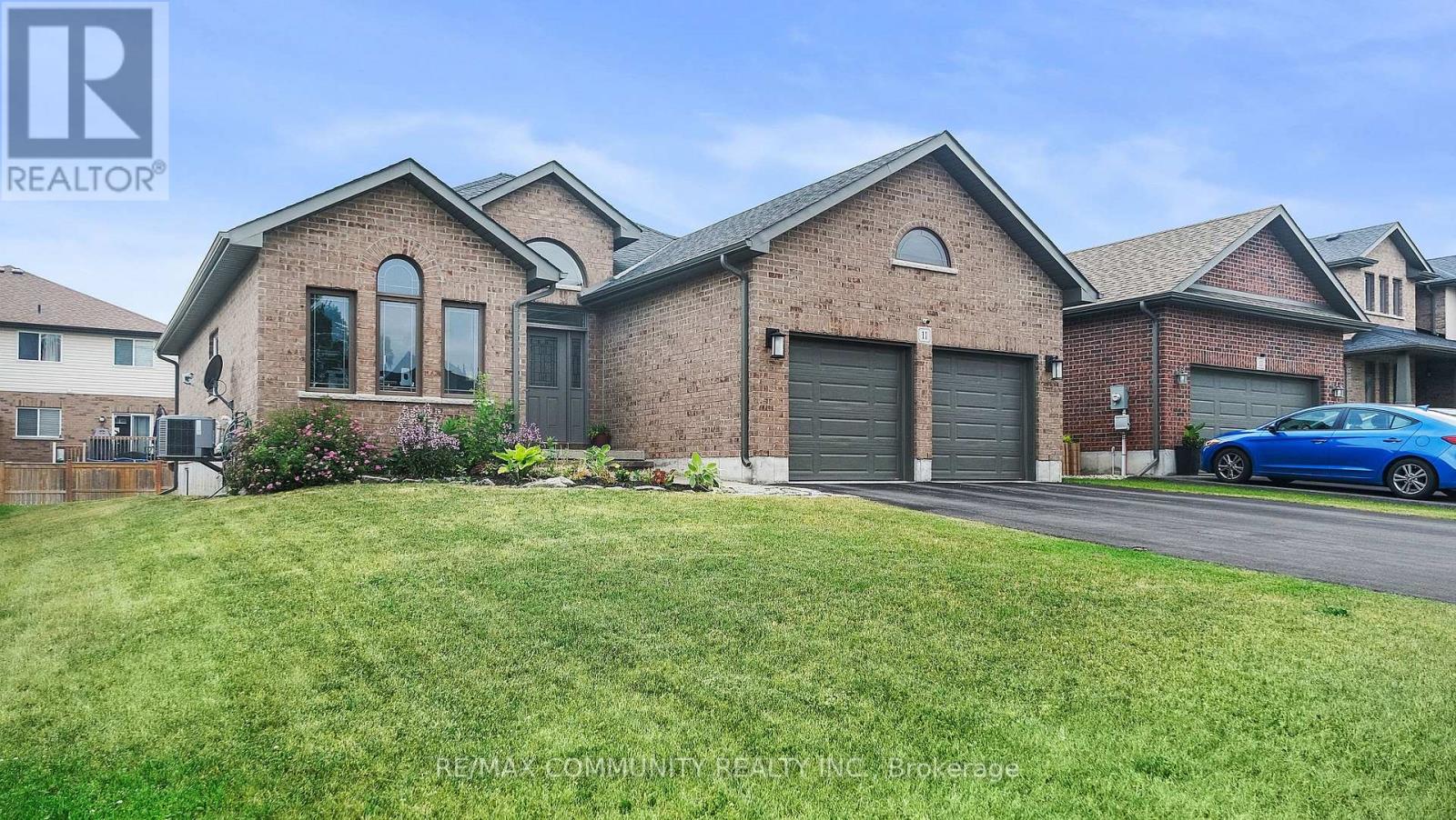 11 Stonecrest Boulevard, Quinte West, Ontario  K8R 0A3 - Photo 3 - X13242588