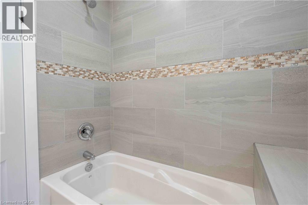 204 Glow Avenue Unit# Upper, Hamilton, Ontario  L8H 3W5 - Photo 15 - 40836822