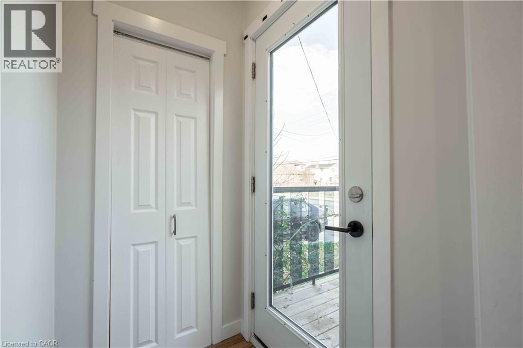 204 Glow Avenue Unit# Upper, Hamilton, Ontario  L8H 3W5 - Photo 2 - 40836822