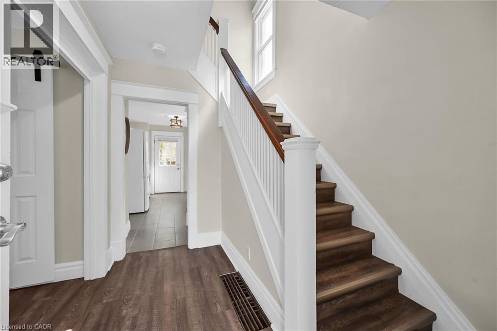 50 York Street, St. Catharines, Ontario  L2R 6C3 - Photo 7 - 40836447
