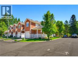 81 VALRIDGE Drive Unit# 13, Ancaster, Ontario