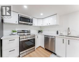 15 BARNESDALE Avenue N Unit# 2, Hamilton, Ontario