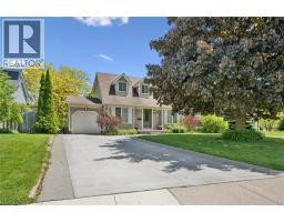 52 STIRLING MACGREGOR Drive, Cambridge, Ontario