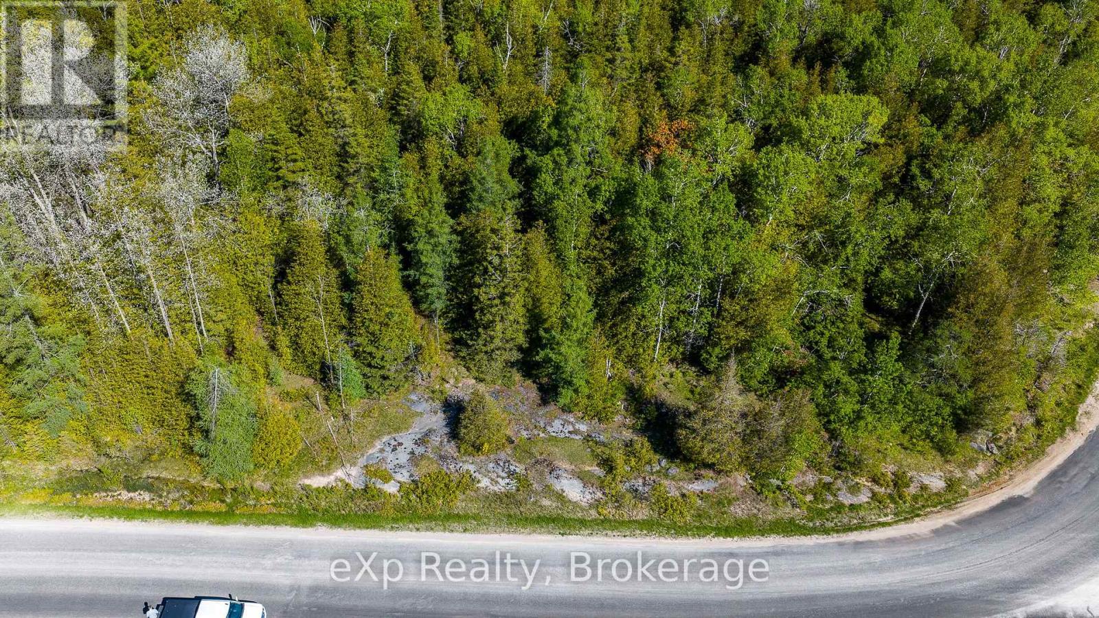 205 East Road, Northern Bruce Peninsula, Ontario N0H 1W0 - Photo 15 - X13242740