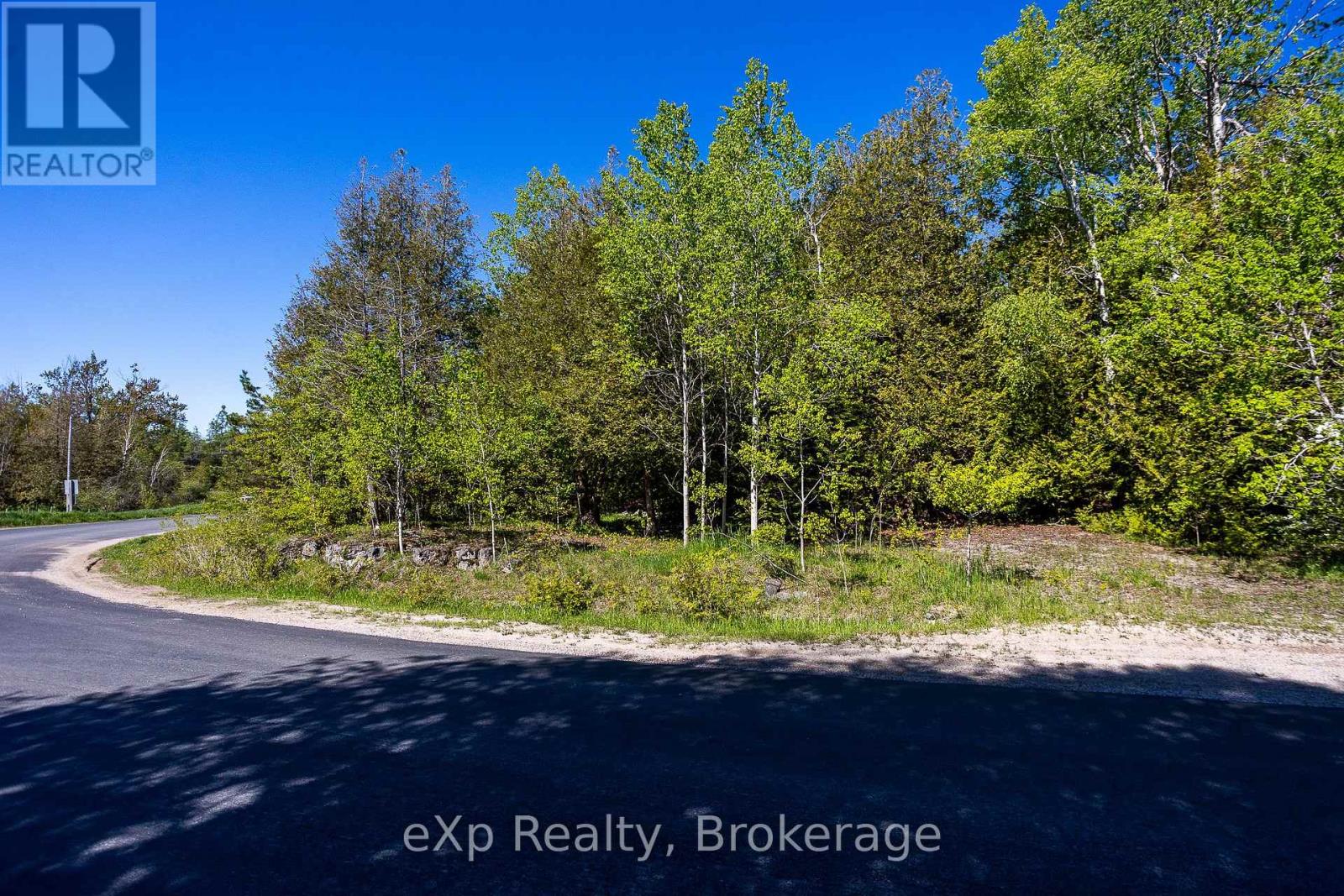 205 East Road, Northern Bruce Peninsula, Ontario N0H 1W0 - Photo 18 - X13242740