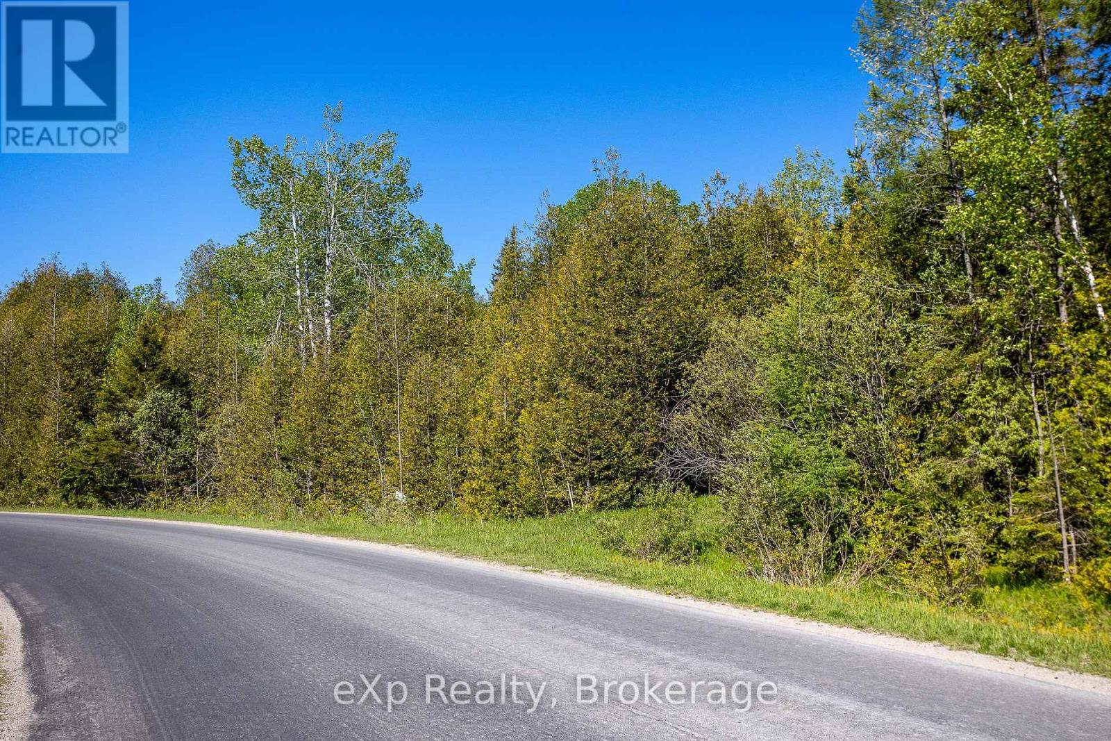 205 East Road, Northern Bruce Peninsula, Ontario N0H 1W0 - Photo 6 - X13242740