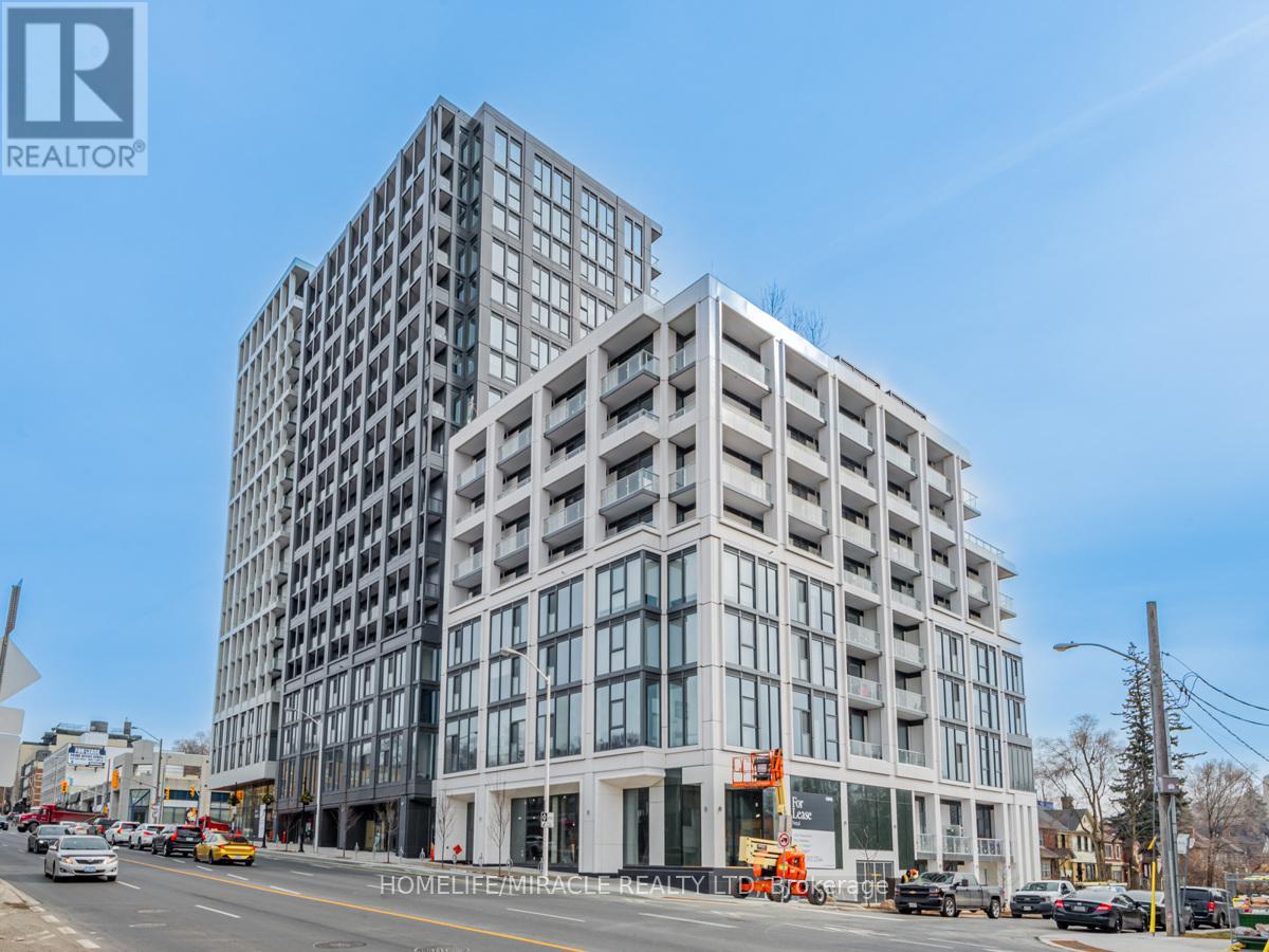 1522 - 2020 BATHURST STREET, Toronto, Ontario