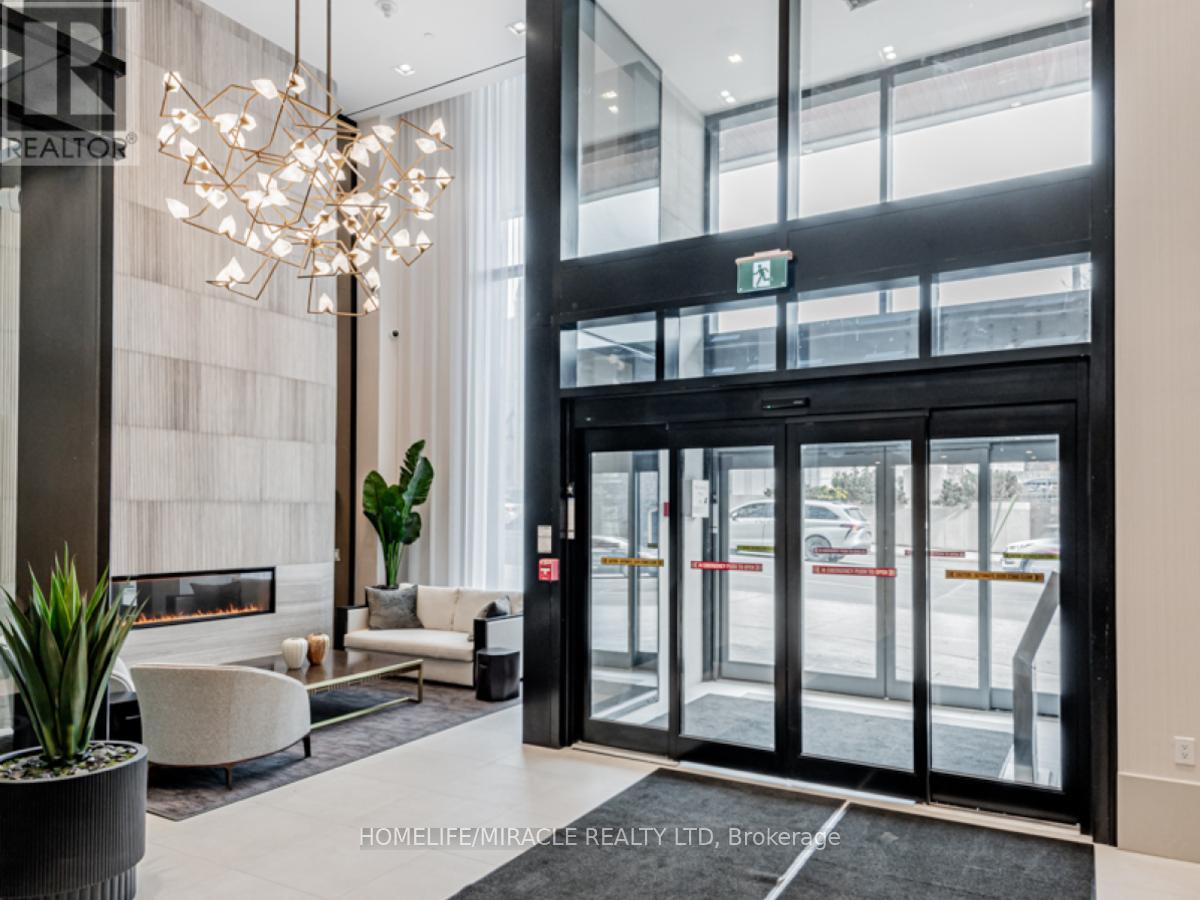 1522 - 2020 Bathurst Street, Toronto, Ontario  M5P 0A6 - Photo 3 - C13242754