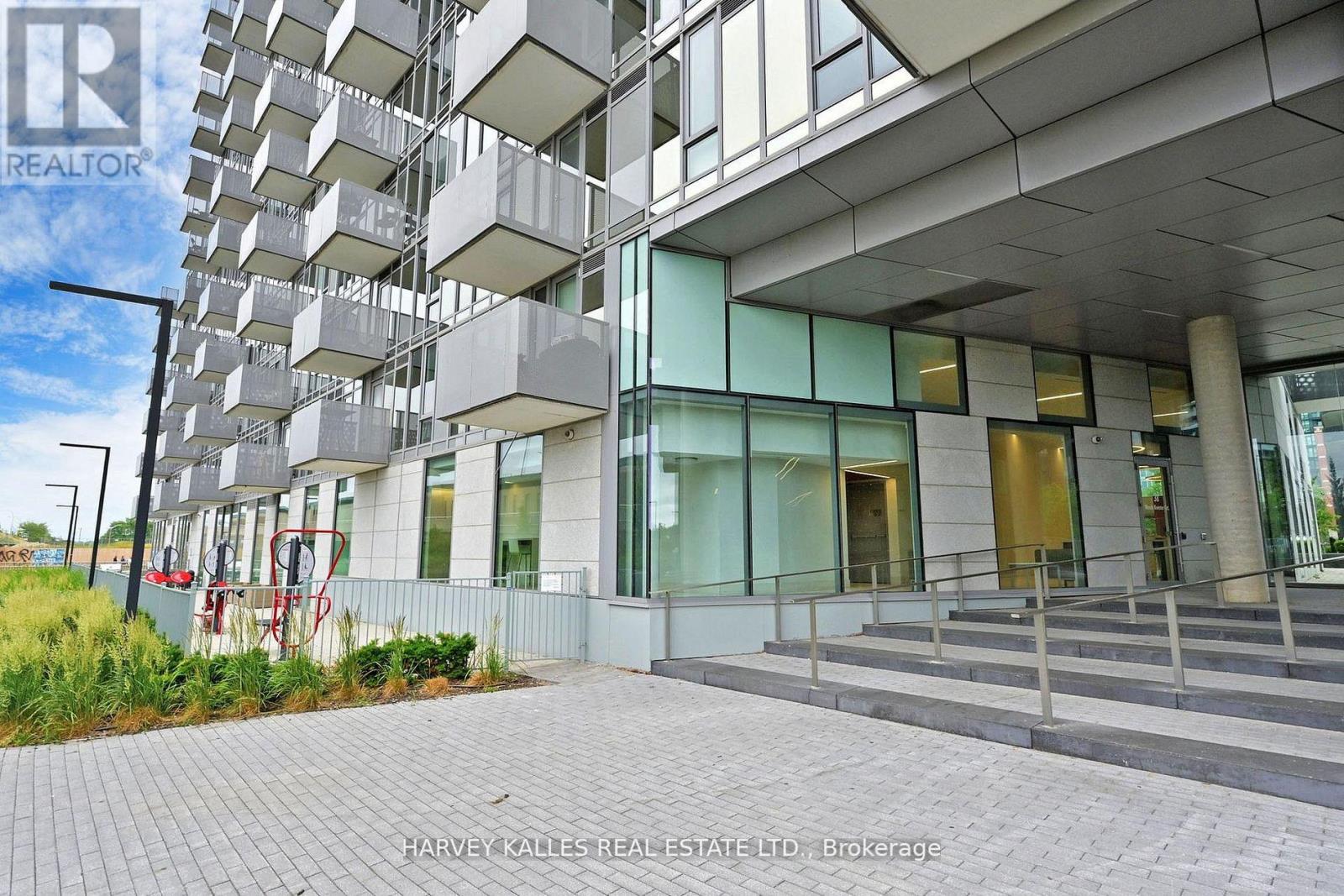 1406 - 38 Monte Kwinter Court, Toronto, Ontario  M3H 0E2 - Photo 5 - C13242788