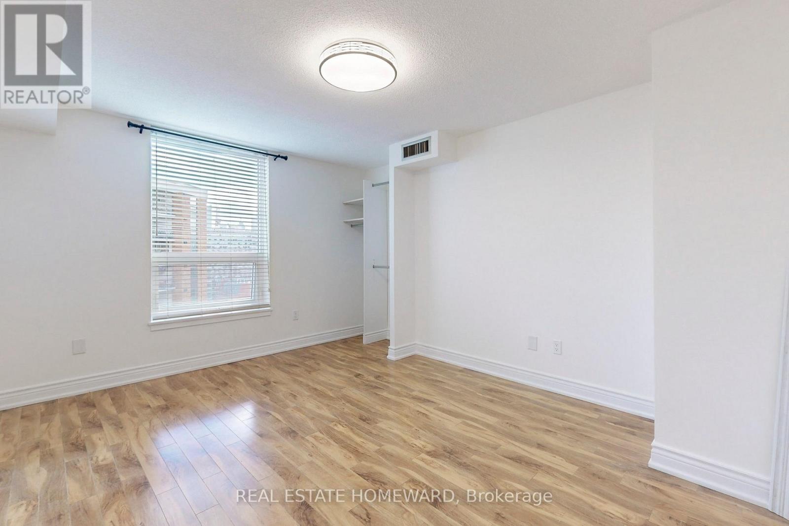 1827 - 77 Maitland Place, Toronto, Ontario  M4Y 2V6 - Photo 12 - C13242816